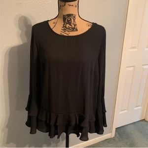 REDUCED‼️ Worthington Bell Sleeve Top